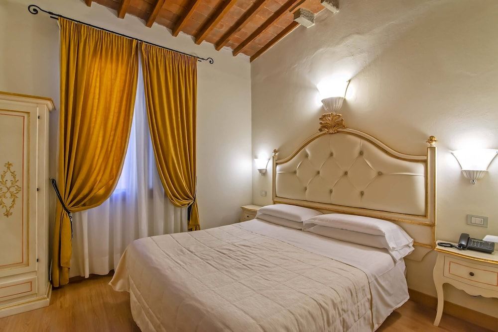 undefined Porta Faenza Hotel 7