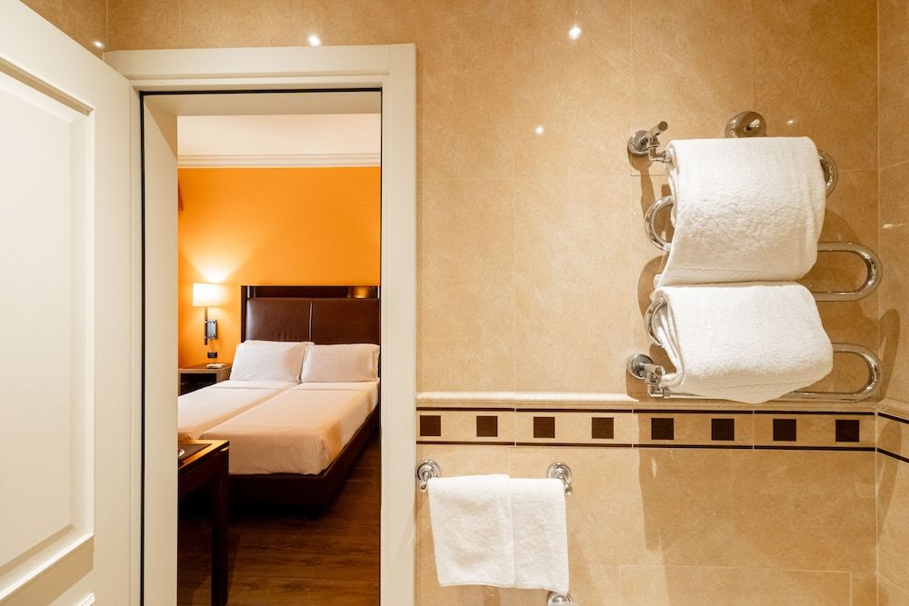 Allegroitalia San Gallo Firenze Classic Double Room 4