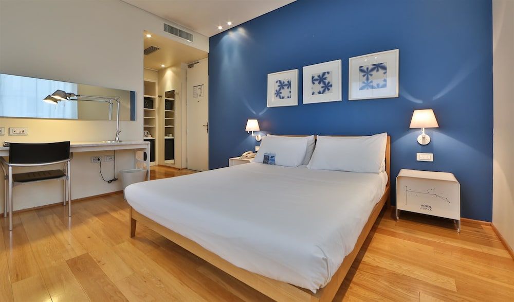 Superior Room, 1 Queen Bed