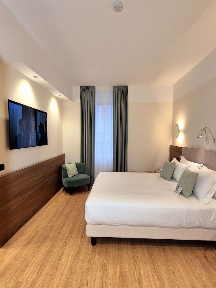 Best Western Hotel City Comfort Room, 1 Queen Bed 20