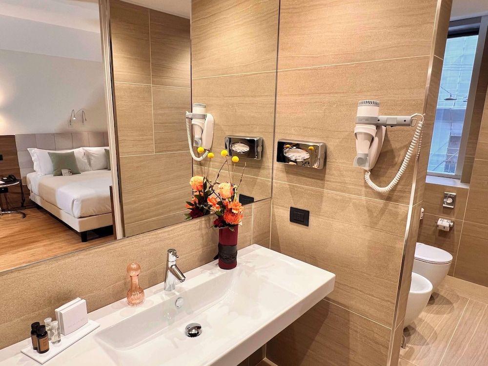 Best Western Hotel City Comfort Room, 1 Queen Bed 38