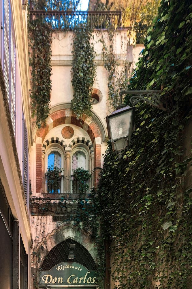 undefined Grand Hotel et de Milan 2