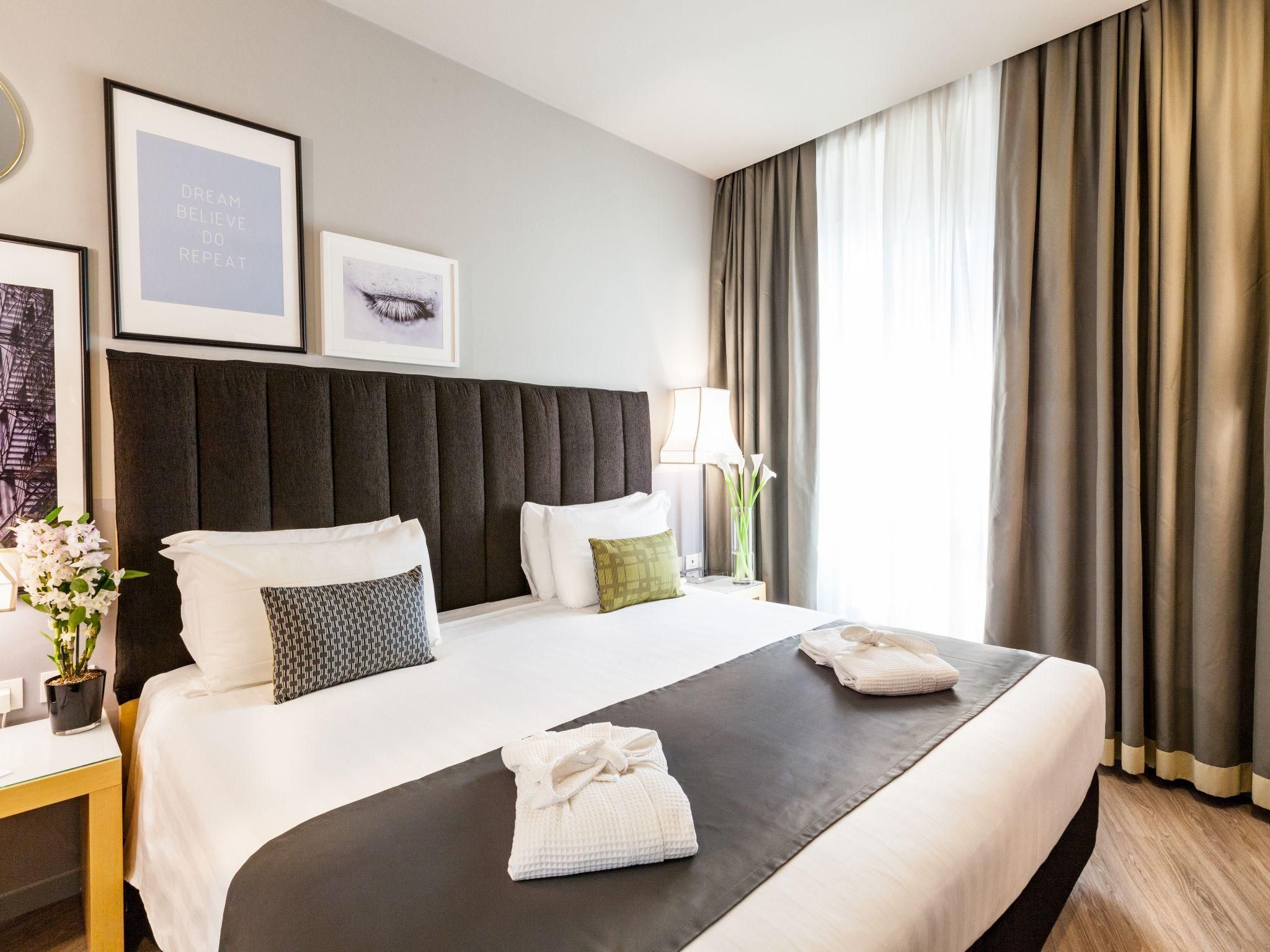 1 Double Bed Wheelchair Accessible Non-Smoking