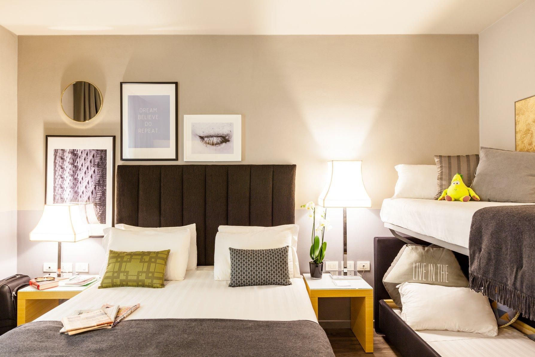 1 Queen Bed Premium with Bunk Bed