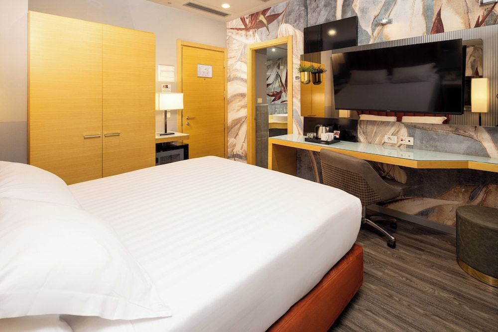 undefined Holiday Inn Milan - Garibaldi Station by IHG 9