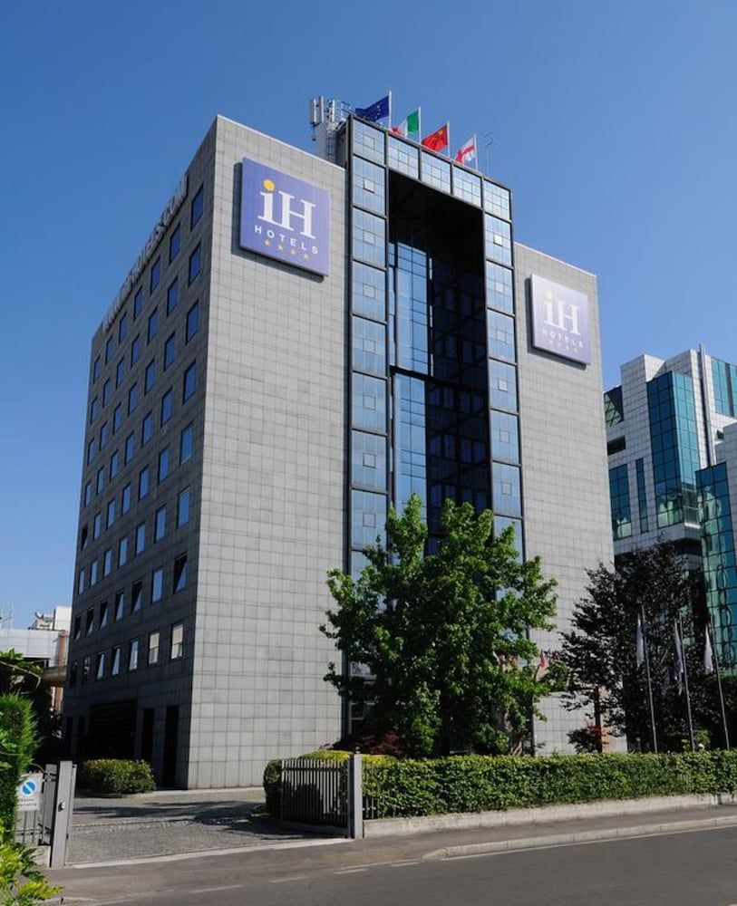 undefined iH Hotels Milano Lorenteggio 7