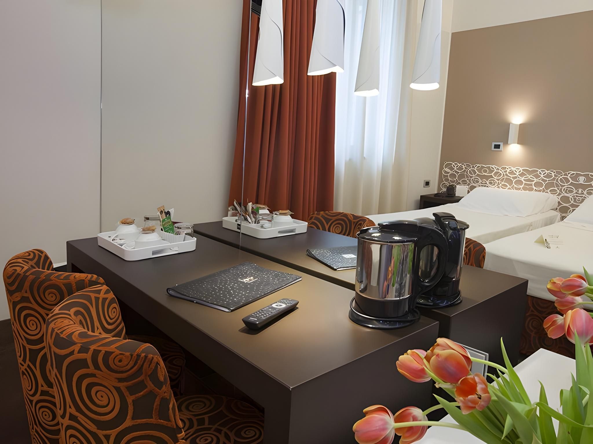 undefined Hotel Berna 8