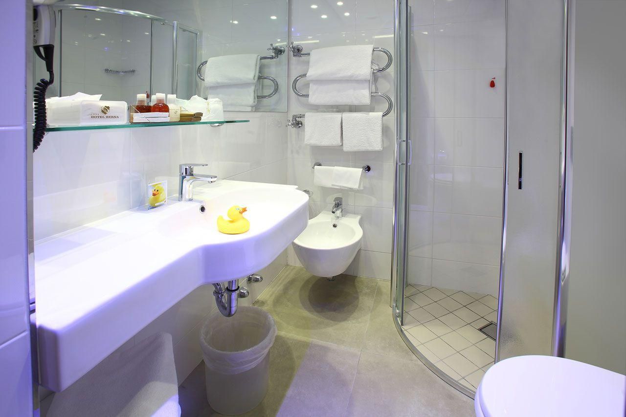 undefined Hotel Berna 4