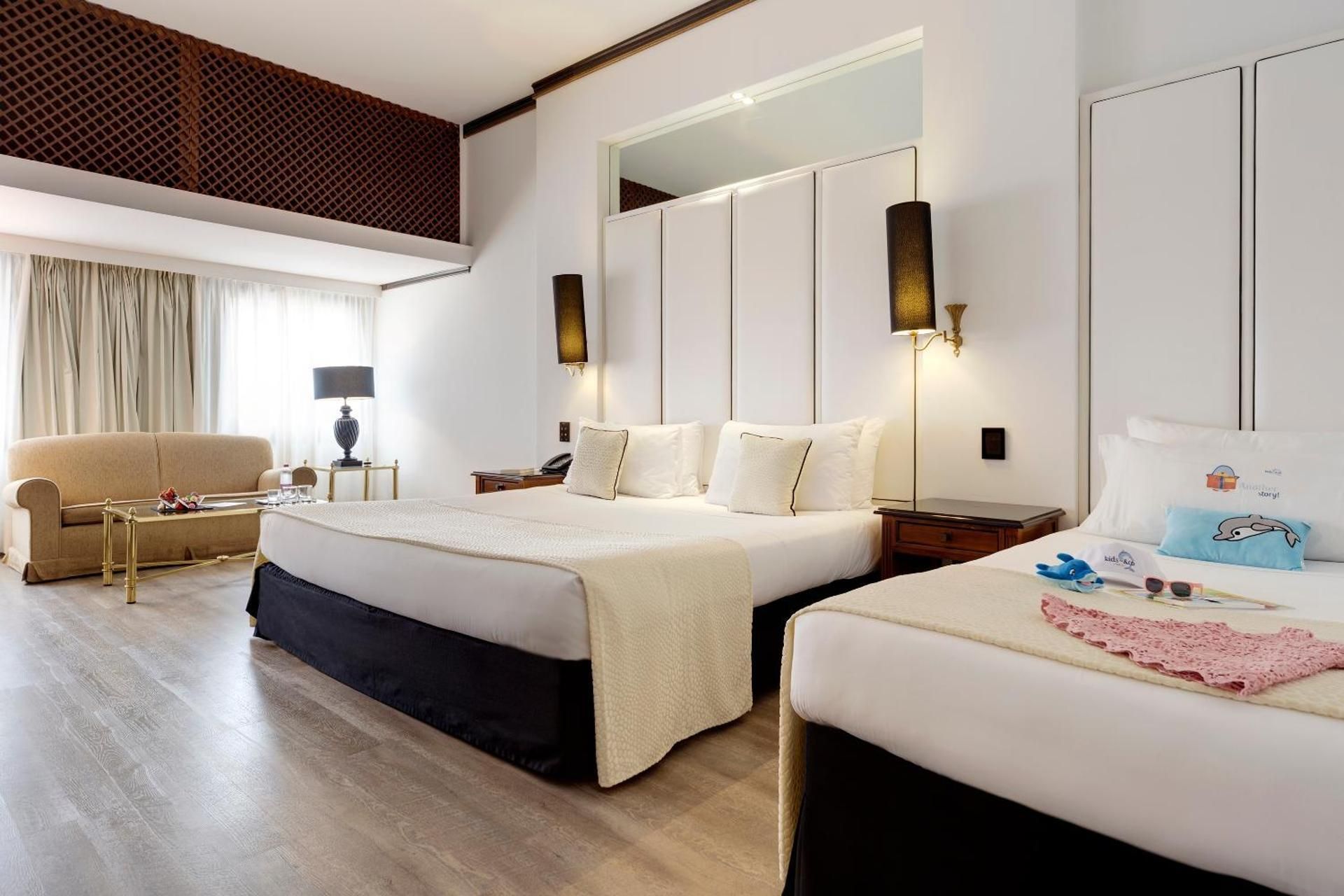 Family Triple Room (3 Adults)