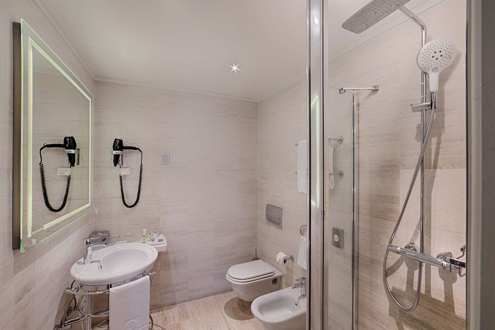 undefined NH Collection Milano Porta Nuova 6