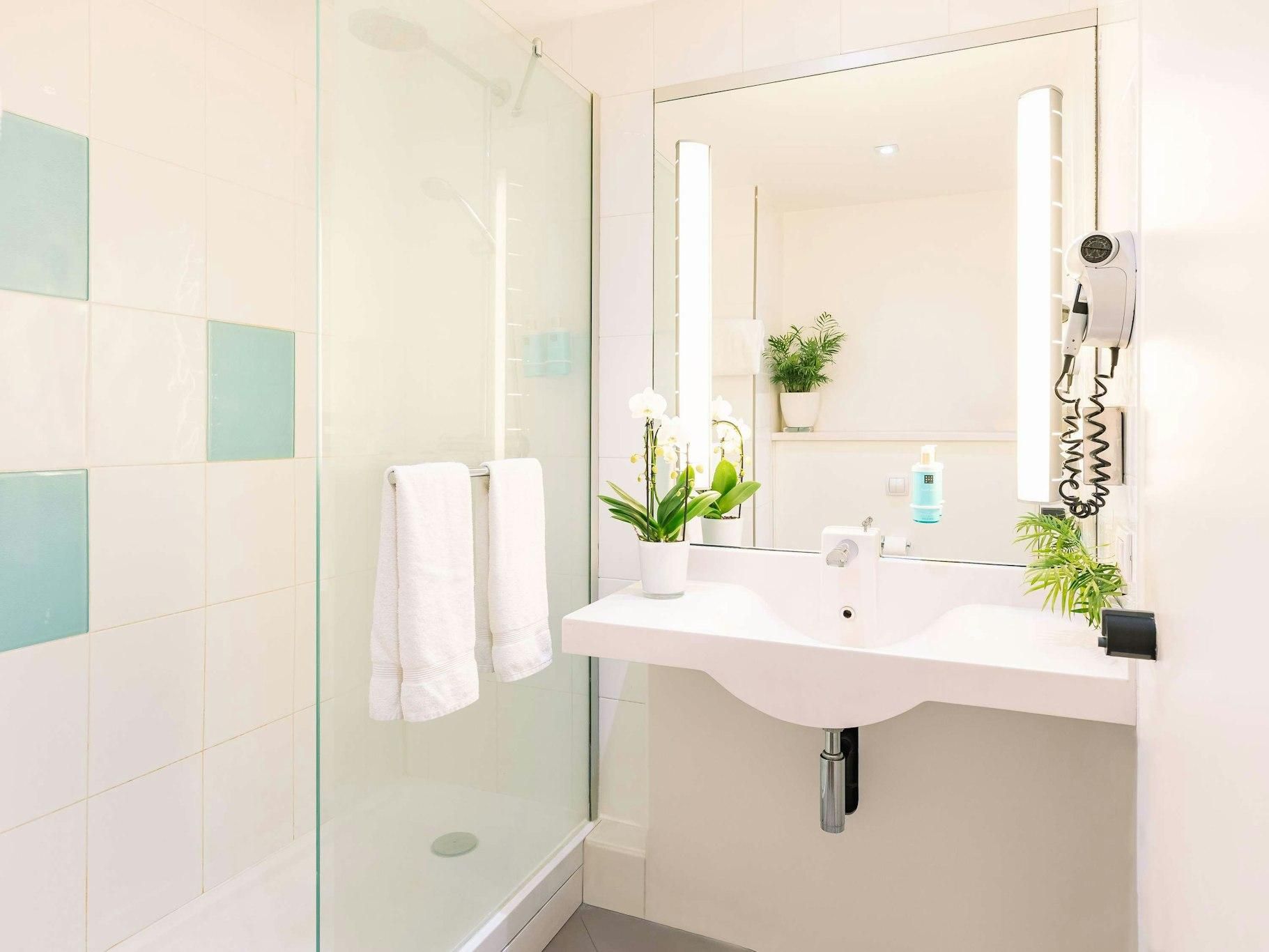 Superior Business and Family room