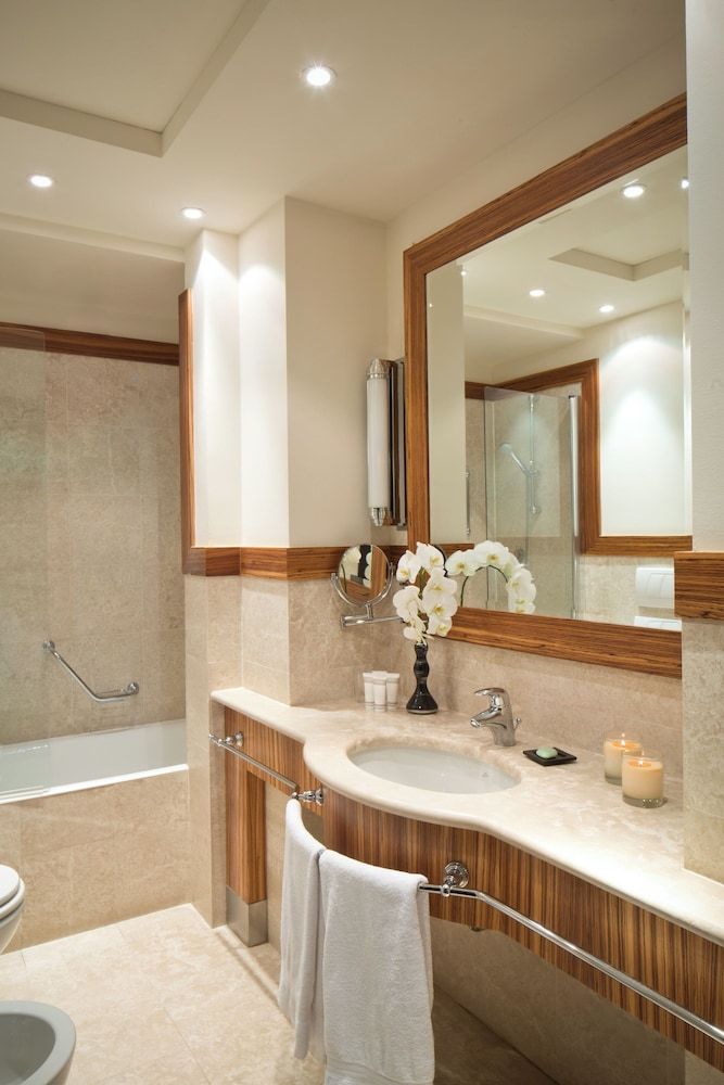 Starhotels Anderson Superior Double or Twin Room 15