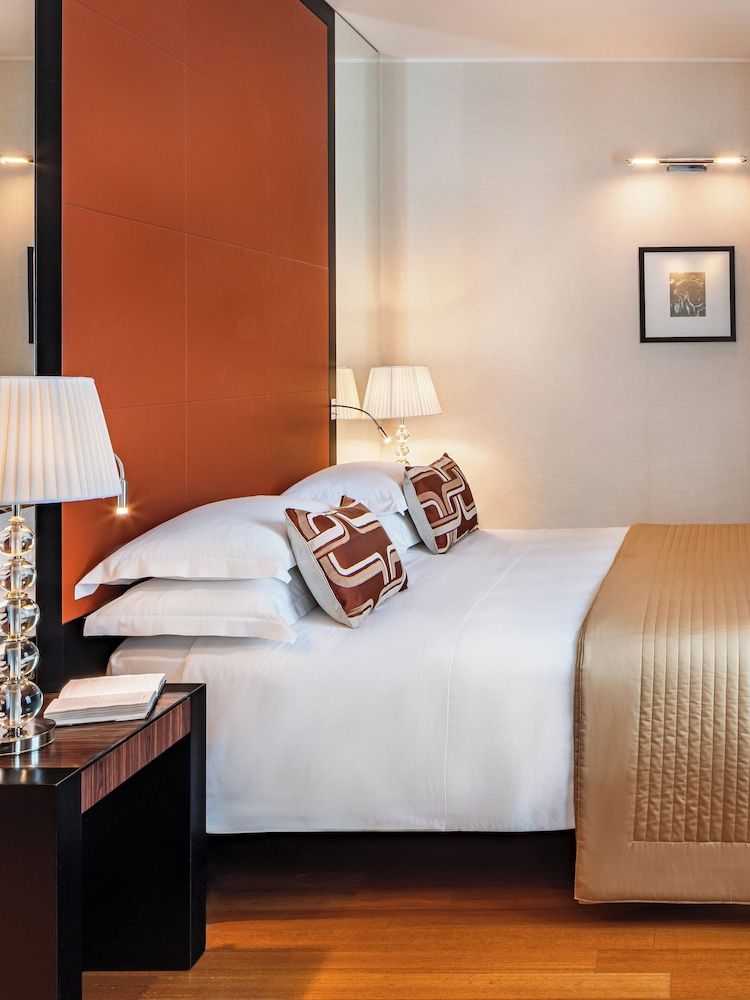 undefined Starhotels Anderson