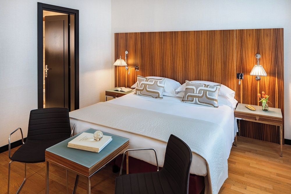 undefined Starhotels Anderson 7