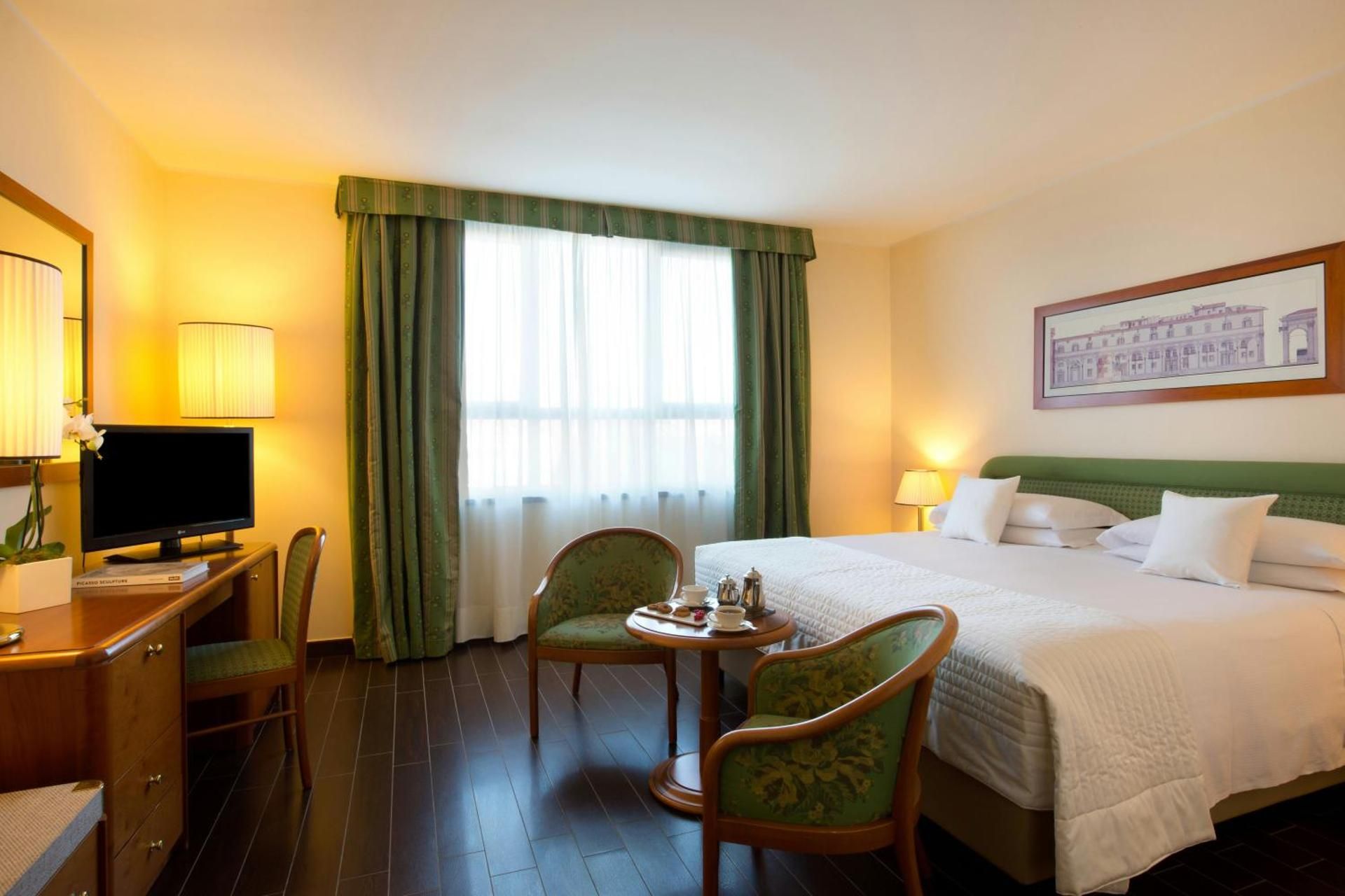 undefined Starhotels Business Palace 3