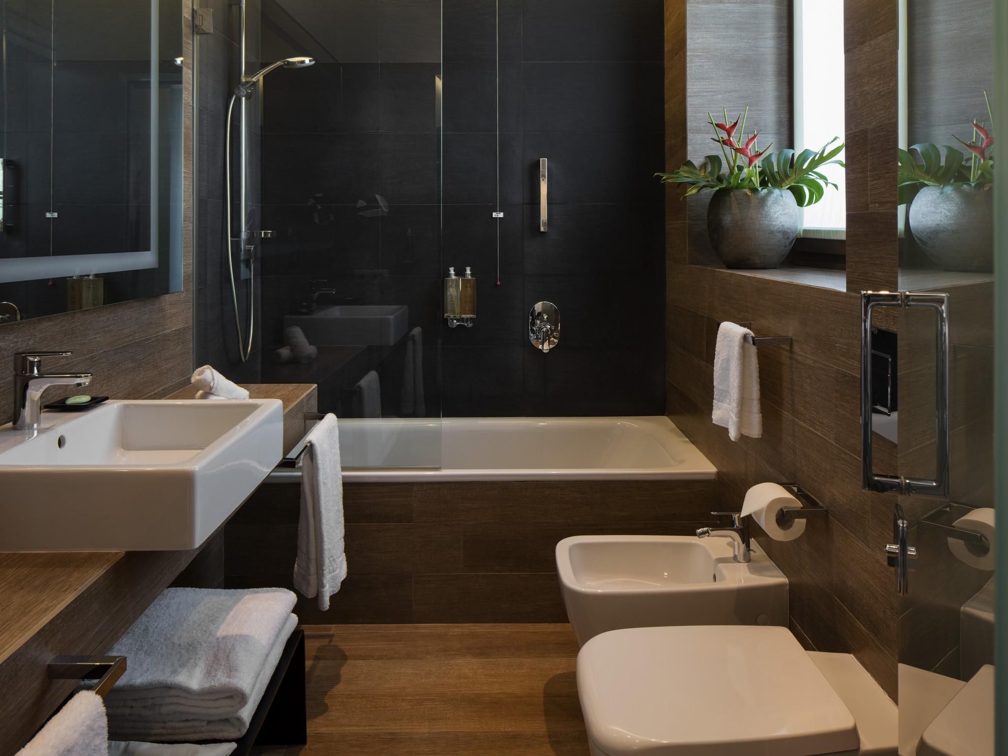 undefined Starhotels E.c.ho. 5