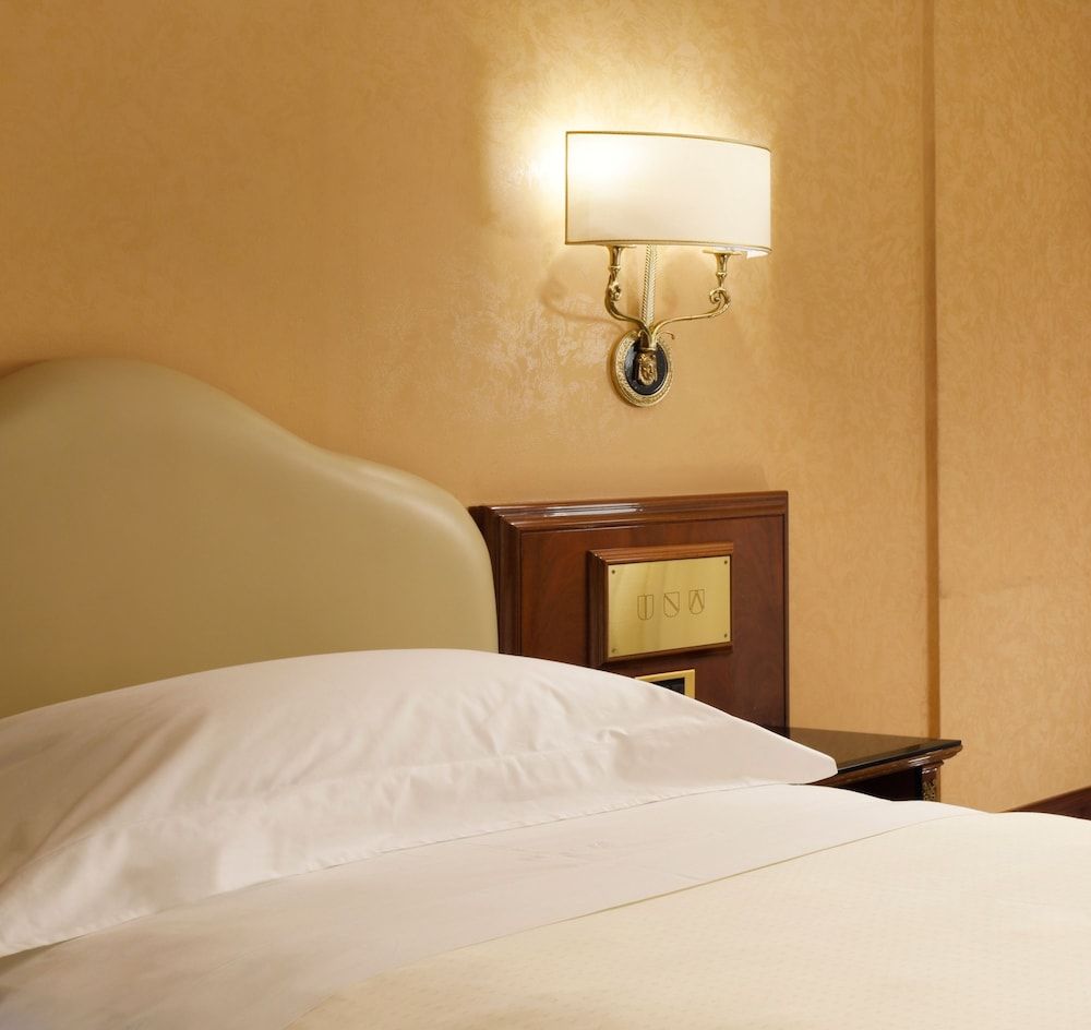 undefined UNA Hotels Scandinavia Milano 5