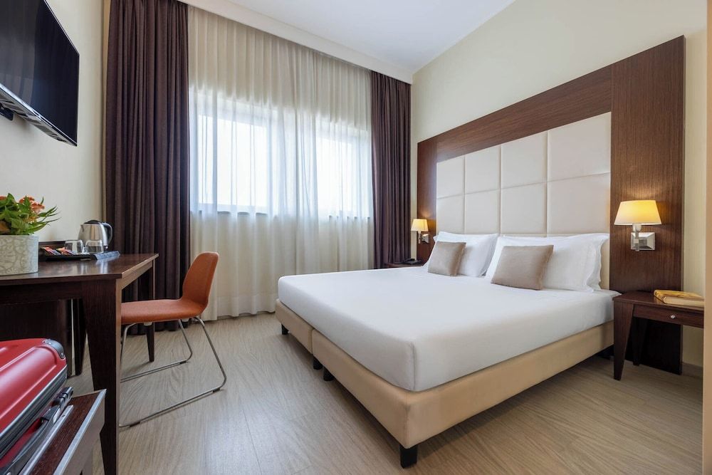 iH Hotels Milano Watt 13 Standard Double Room 2