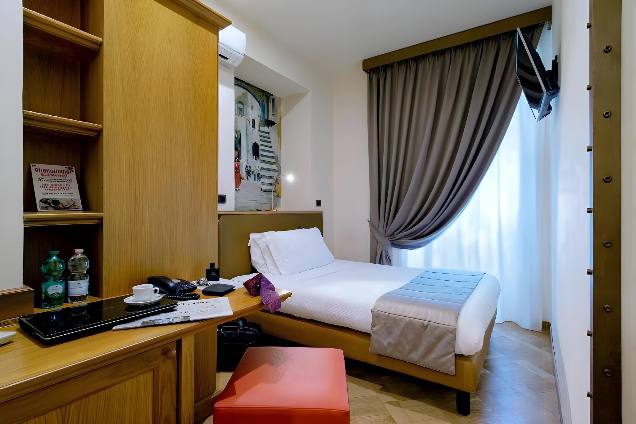 undefined Grand Hotel Europa 10