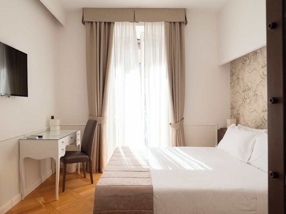 Grand Hotel Europa Standard Double or Twin Room 5
