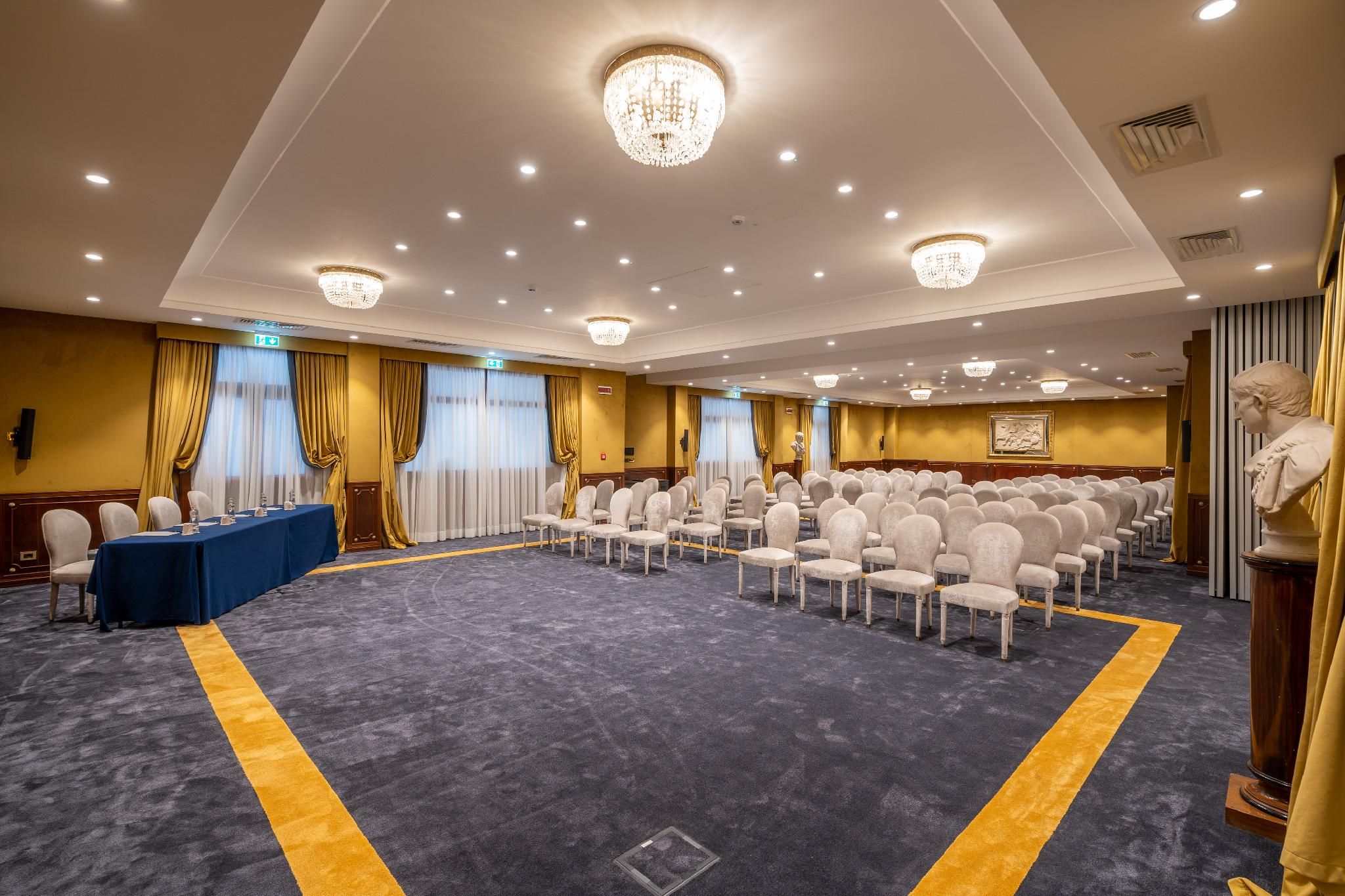 meeting room / ballrooms