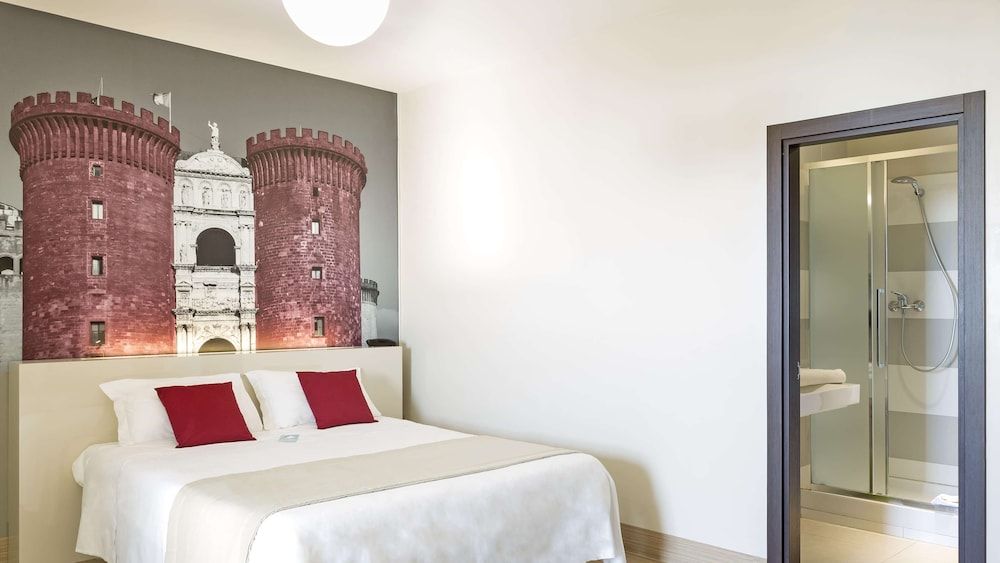 undefined B&B Hotel Napoli 2