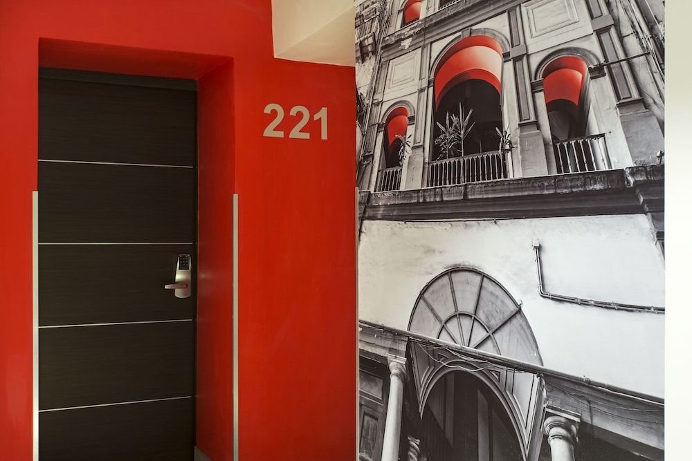undefined B&B Hotel Napoli 5