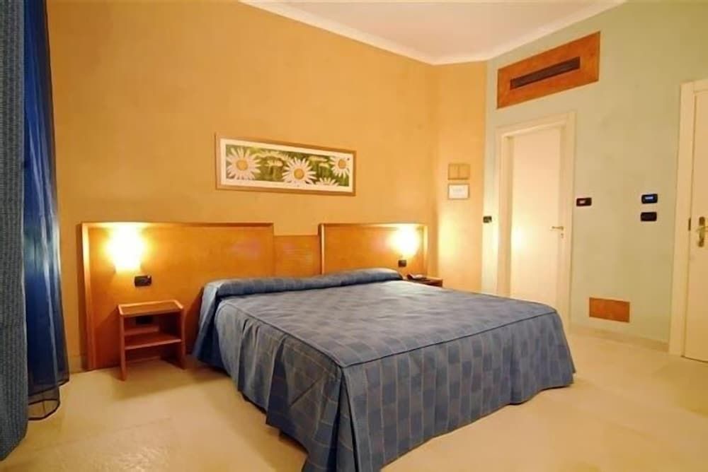 undefined Hotel Eden