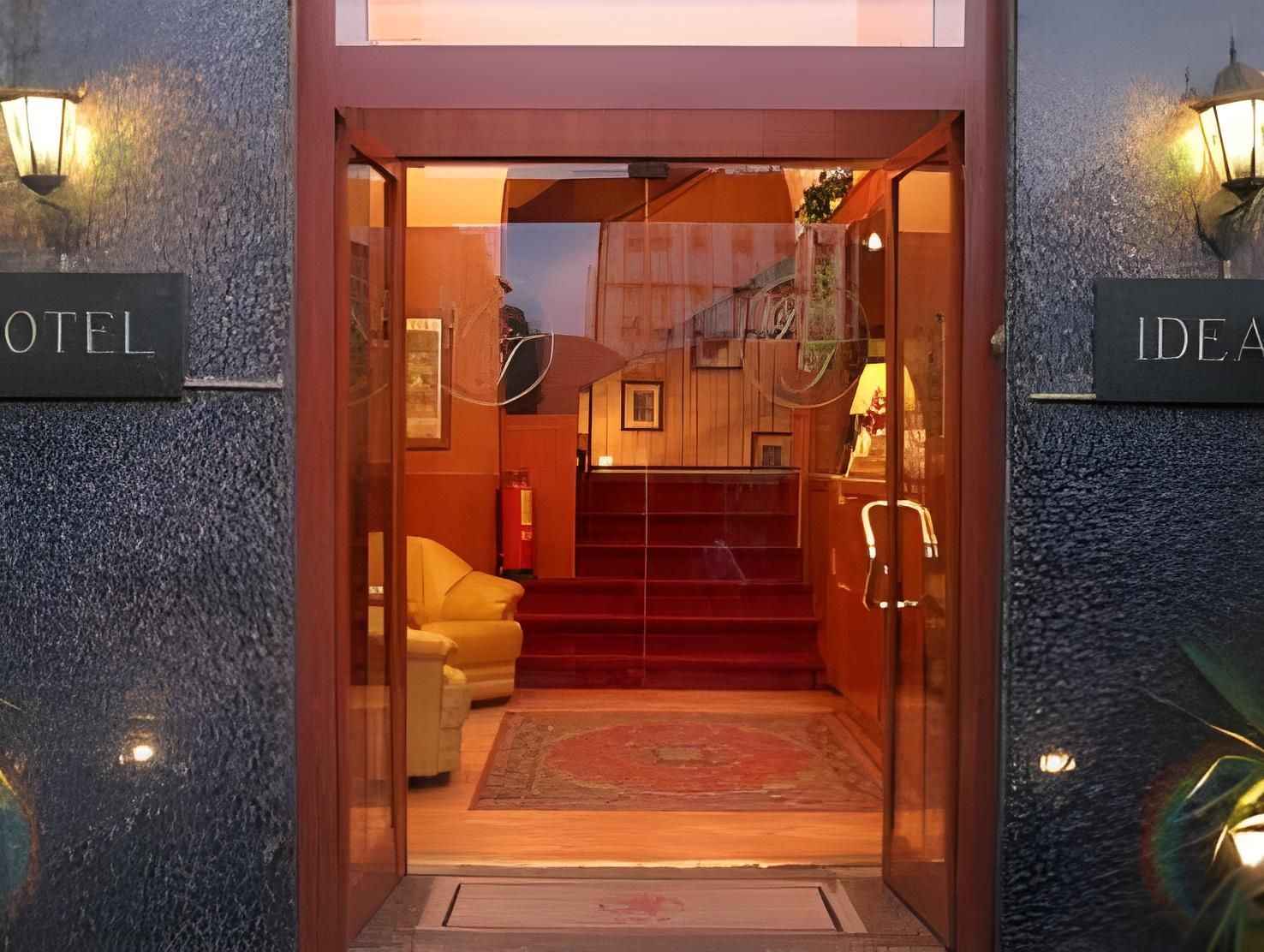 undefined Ideal City Walk