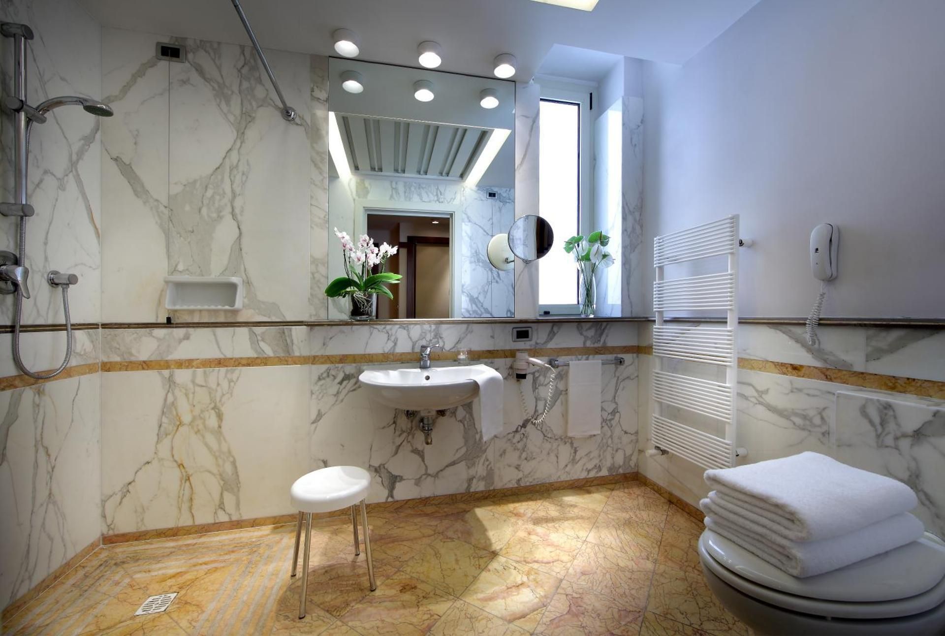 Two Connecting Double Rooms