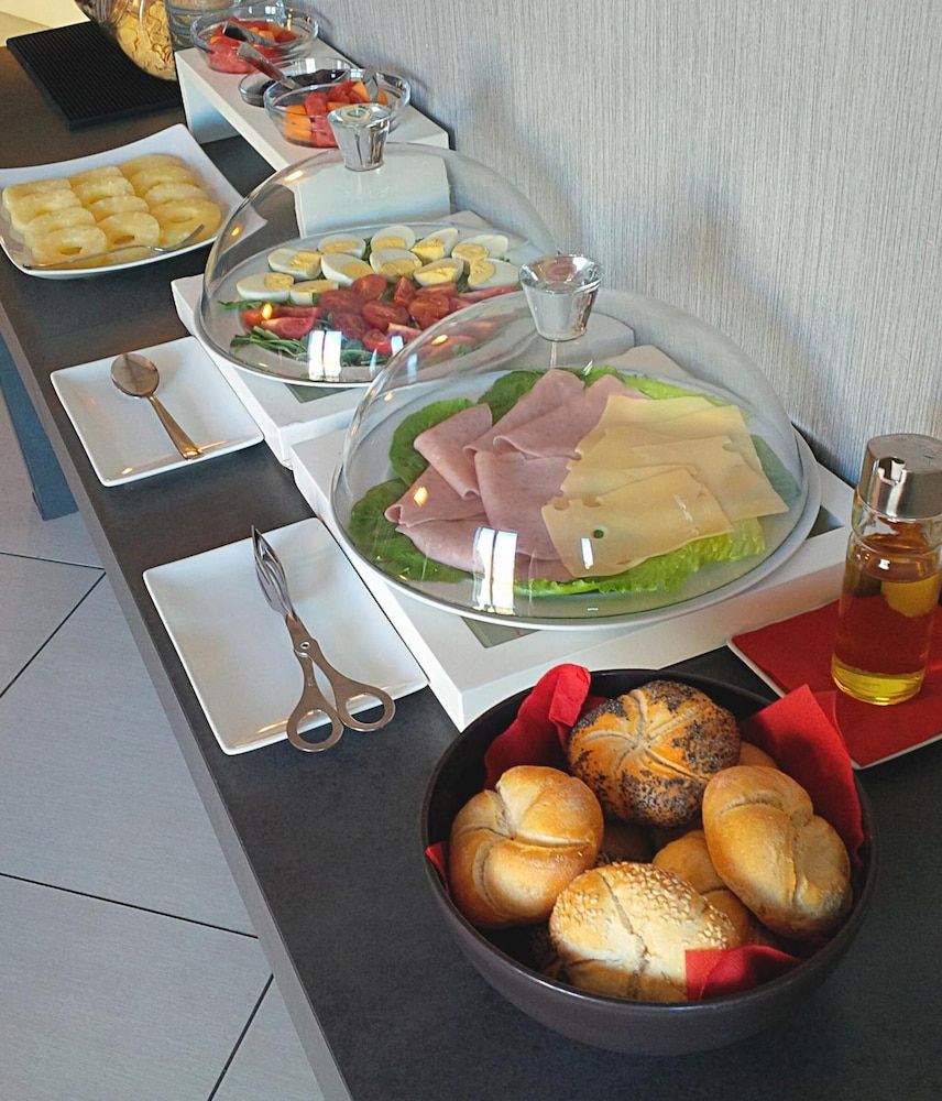 undefined Napolit'amo Hotel Medina 8