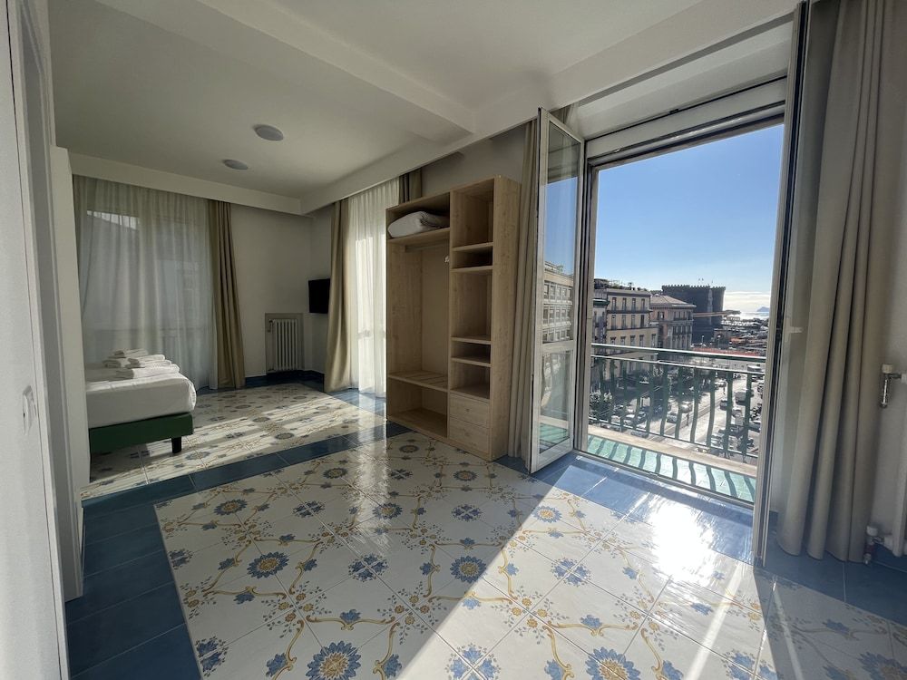 undefined Napolit'amo Hotel Medina 2