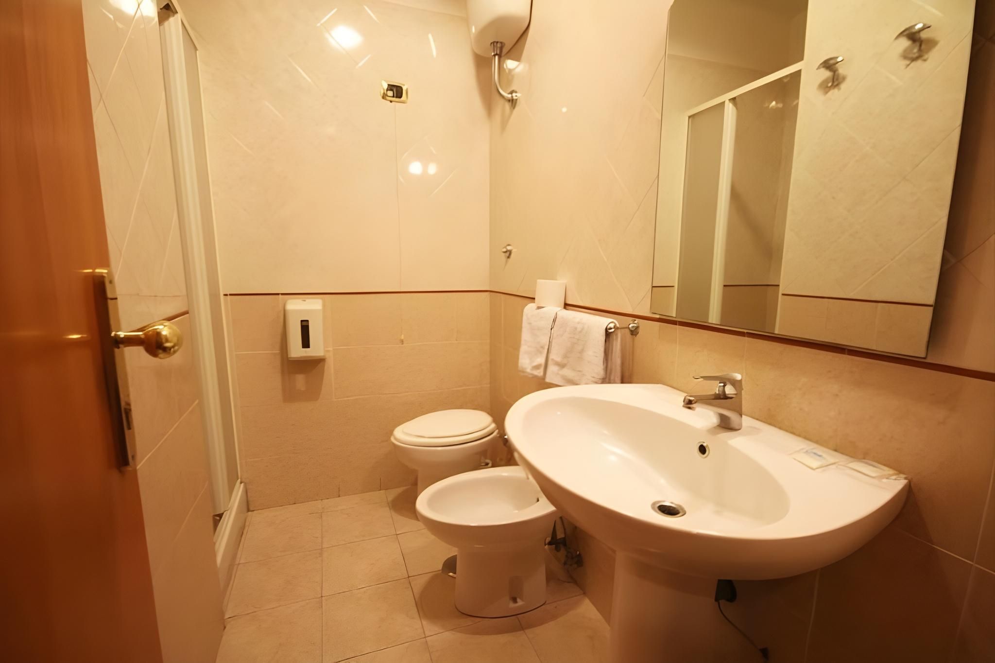 Double Room with Bathroom