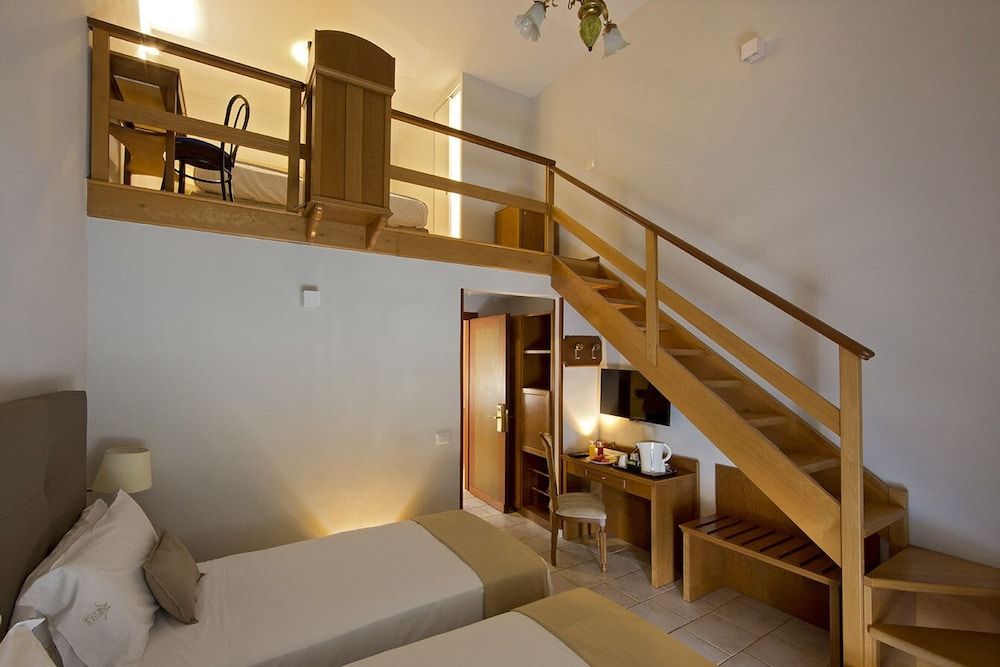 undefined Montespina Park Hotel 8