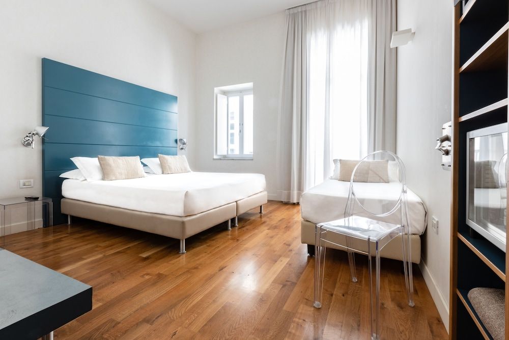 undefined Hotel Piazza Bellini & Apartments 3