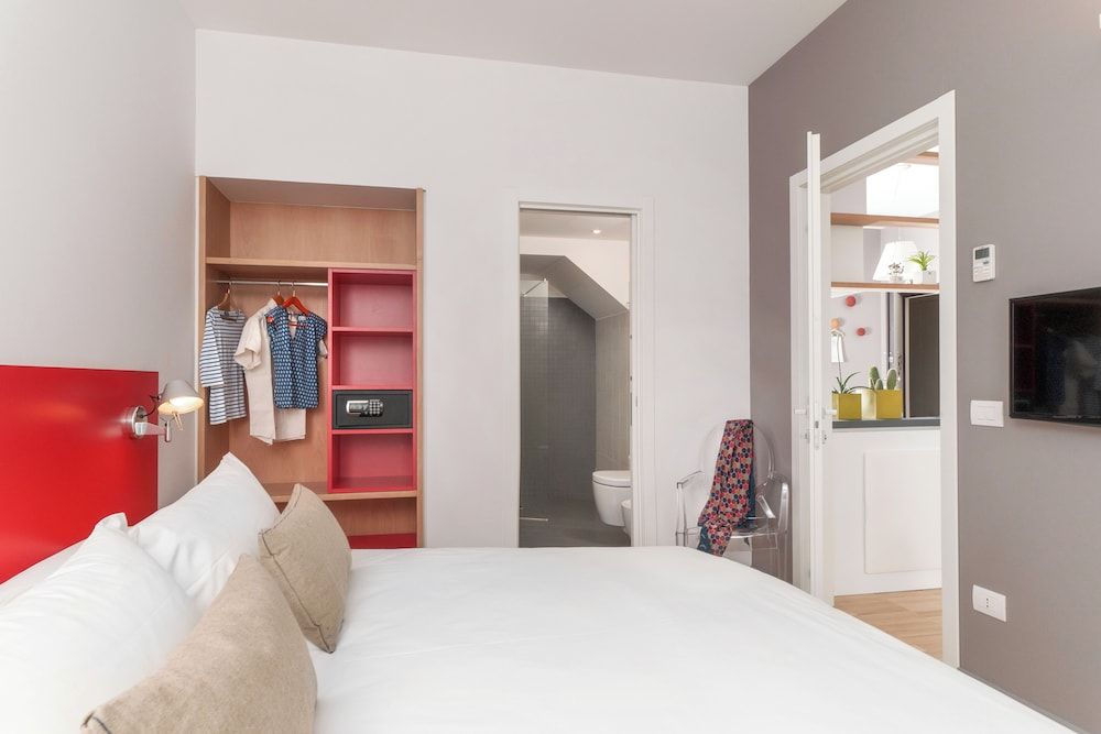 undefined Hotel Piazza Bellini & Apartments 6