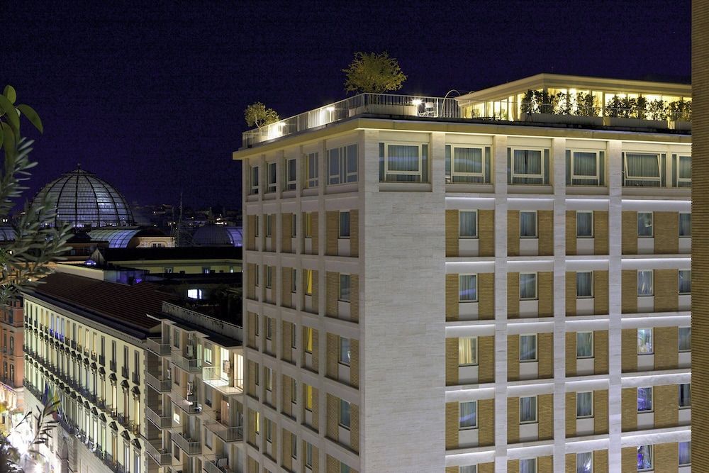 undefined Renaissance Naples Hotel Mediterraneo 6