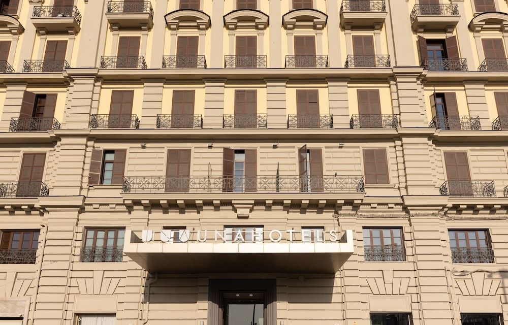 undefined UNA HOTELS Napoli 7