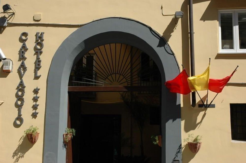 undefined Caravaggio Hotel 4