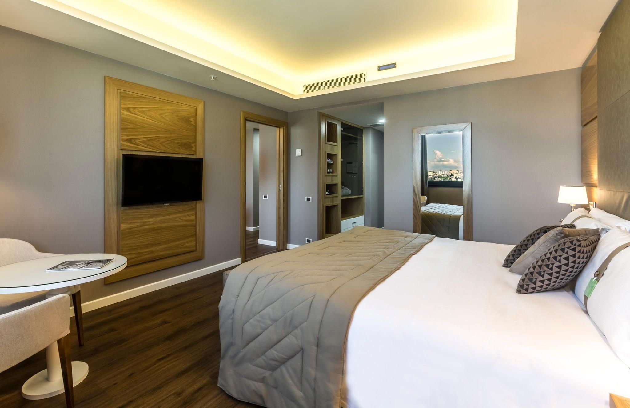 1 Bedroom Suite Terrace Access