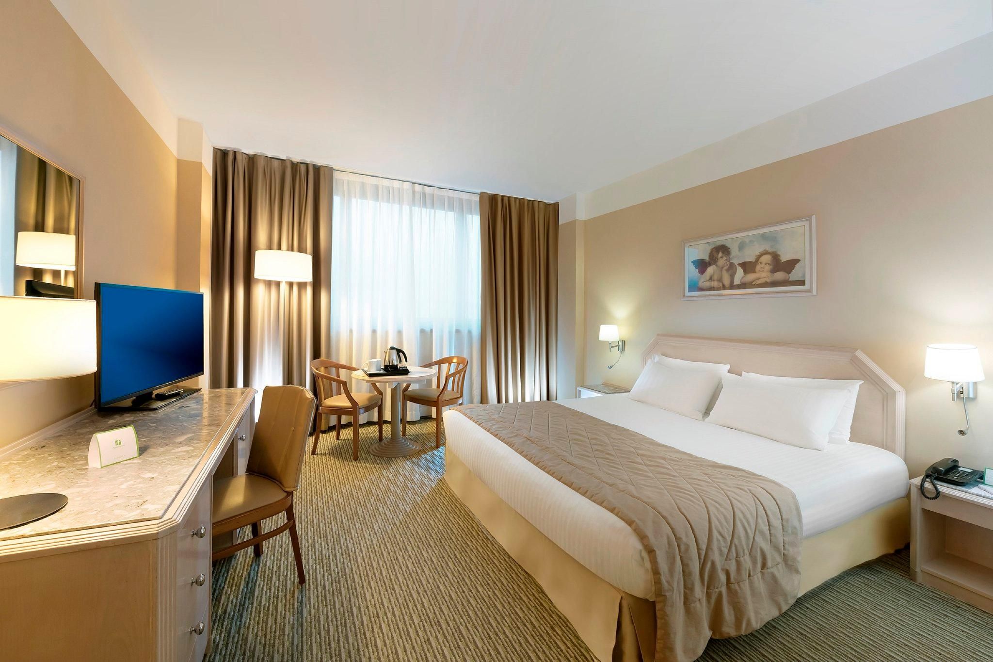 Holiday Inn Naples by IHG 1 King Standard