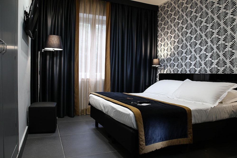 Best Western JFK Hotel Comfort Room, 1 Queen Bed 10