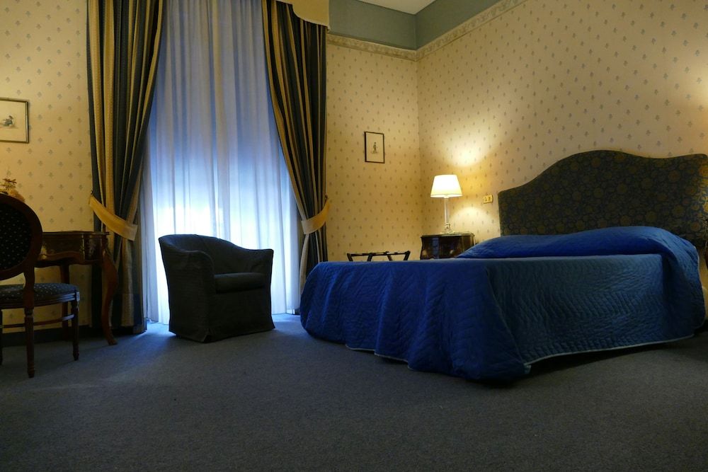 undefined Hotel Nuovo Rebecchino 5