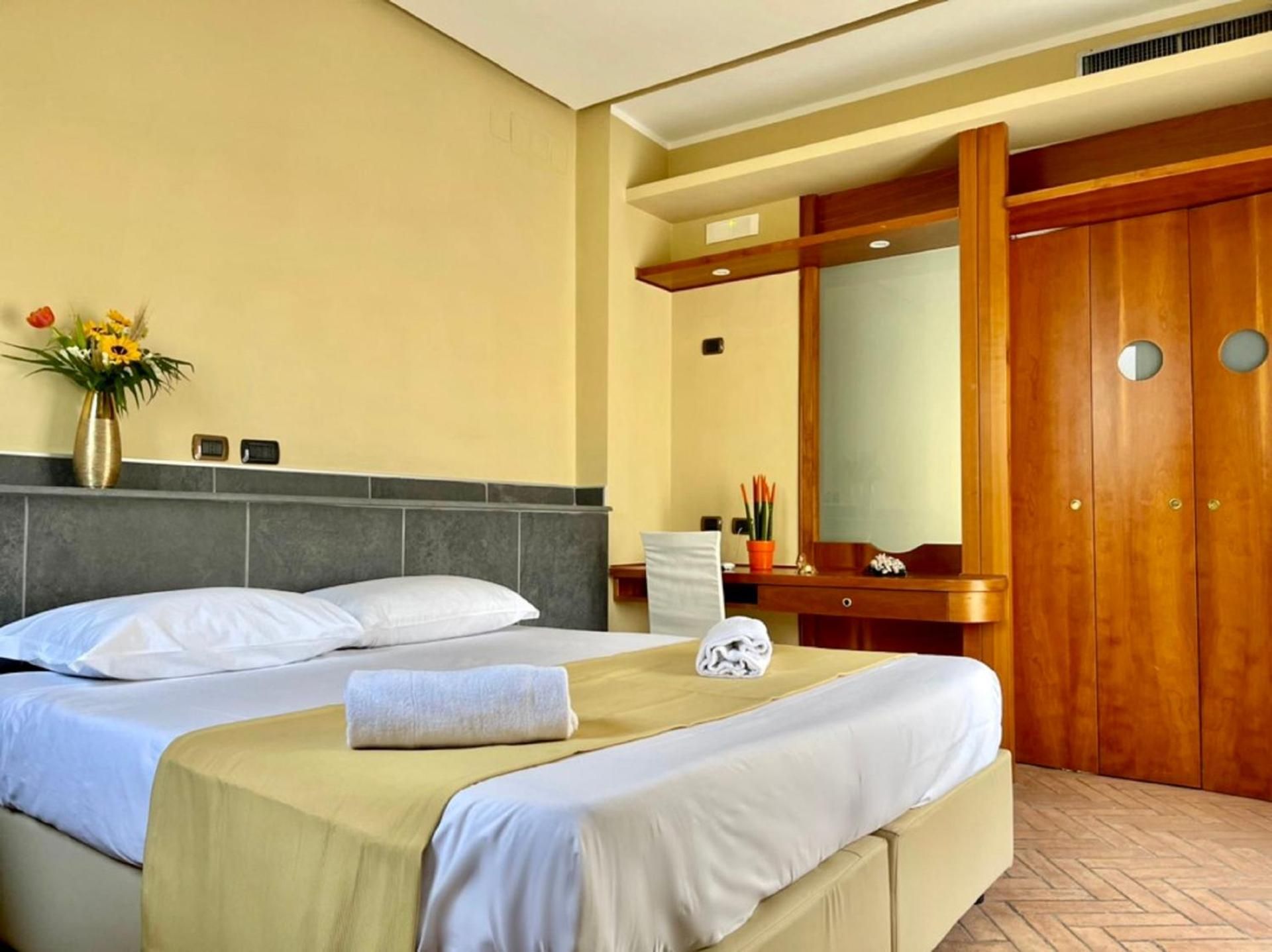 undefined Hotel Suite Ares 3