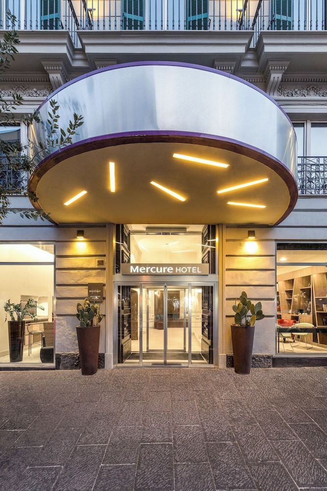 undefined Mercure Napoli Centro Angioino 2