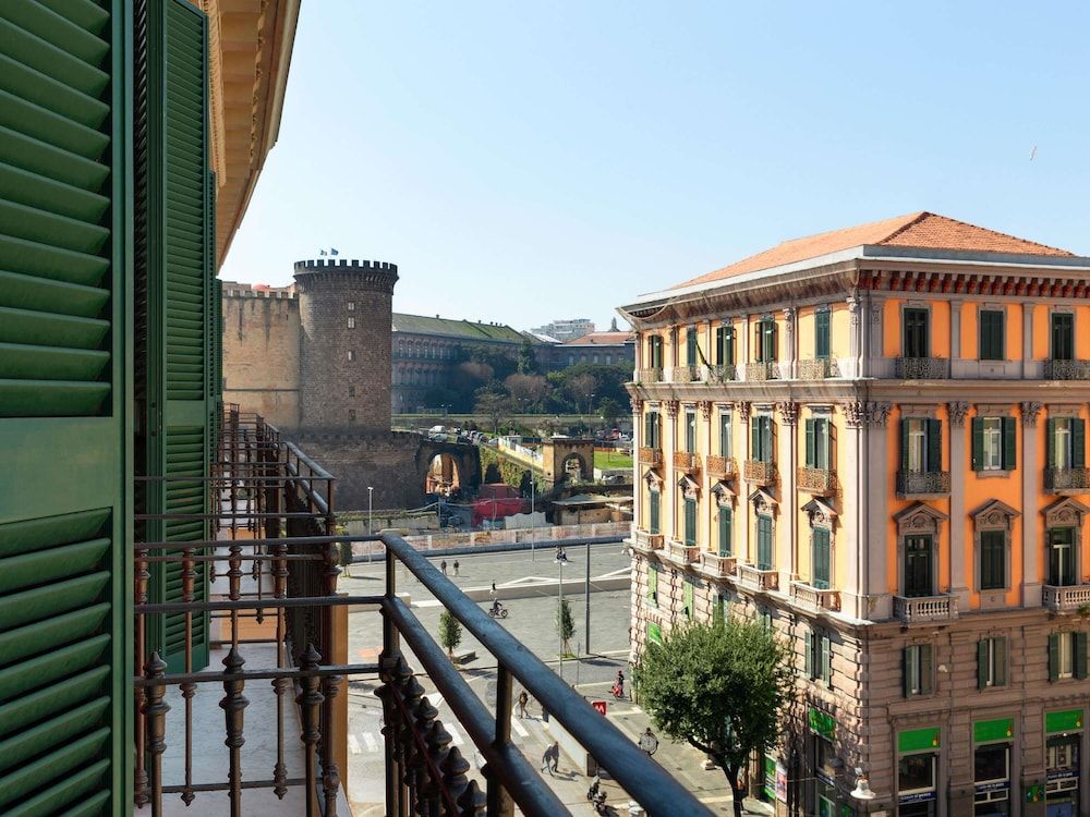 undefined Mercure Napoli Centro Angioino 5