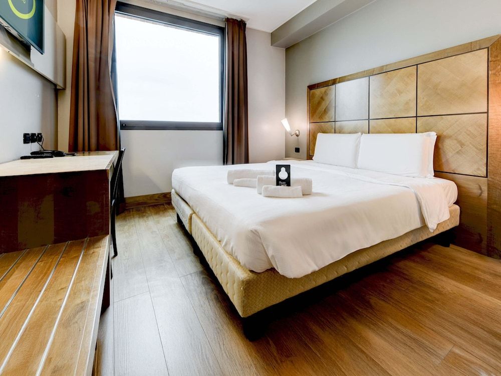 undefined B&B Hotel Padova 9