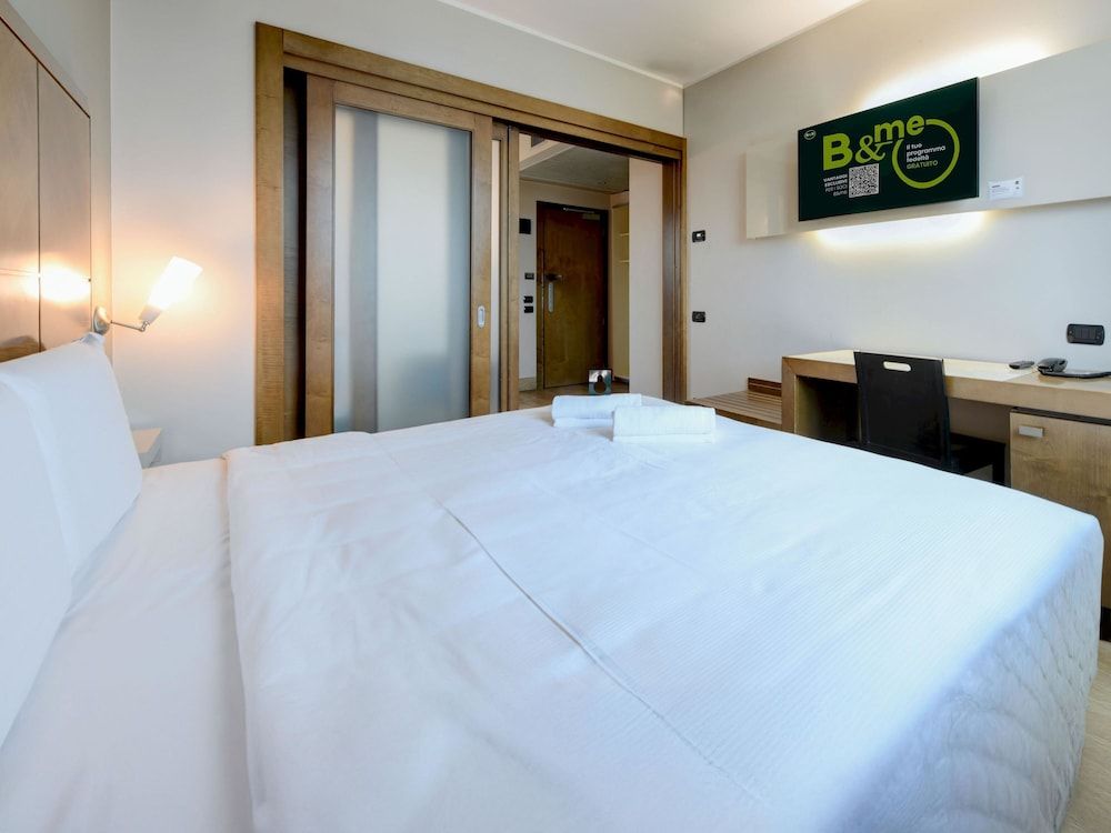 undefined B&B Hotel Padova 8