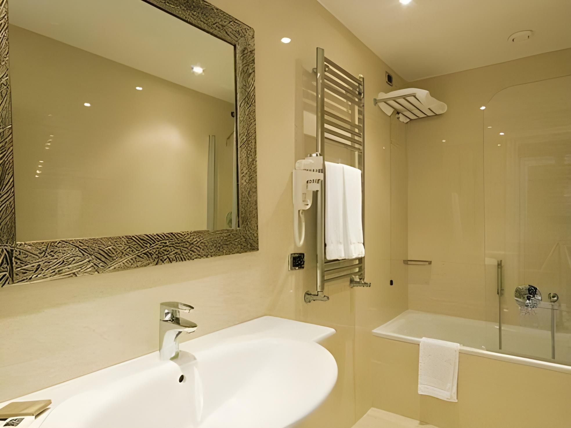 Single Superior Room