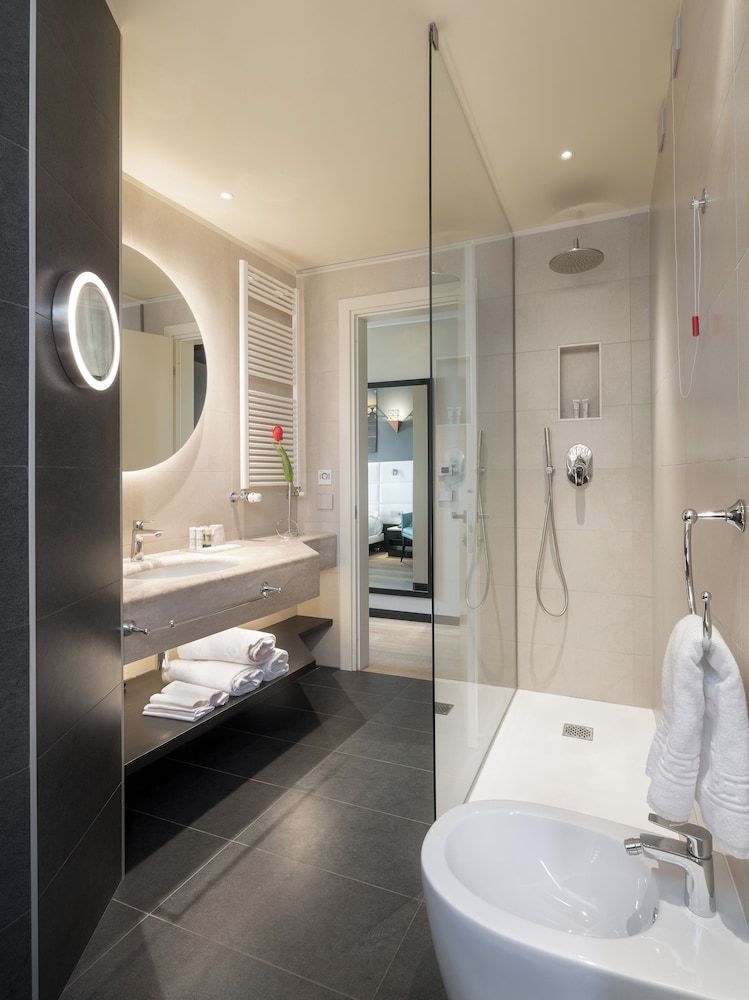 Hotel Sangallo Palace Camera Matrimoniale con balconcino 4